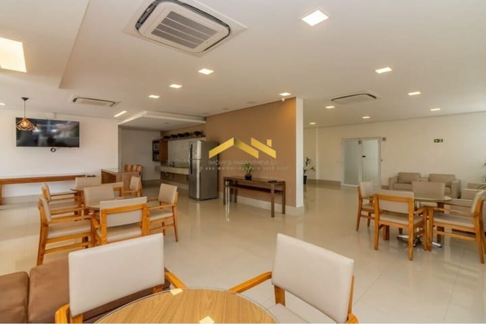 Apartamento à venda com 3 quartos, 110m² - Foto 2