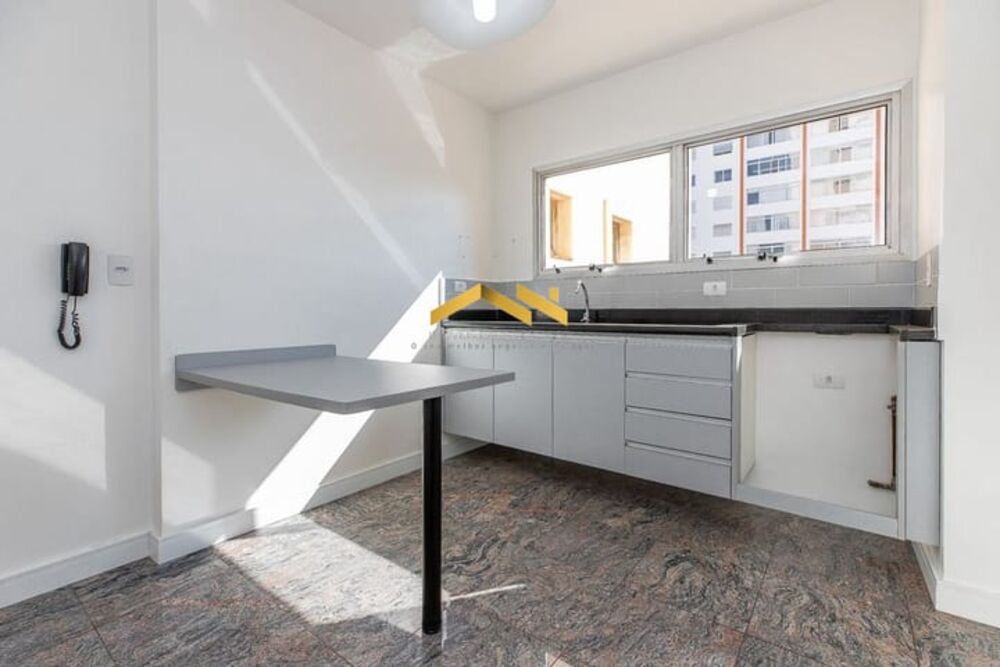 Apartamento à venda com 2 quartos, 81m² - Foto 5