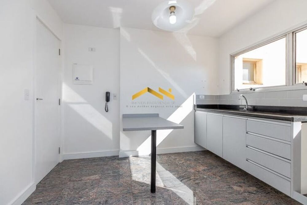 Apartamento à venda com 2 quartos, 81m² - Foto 4
