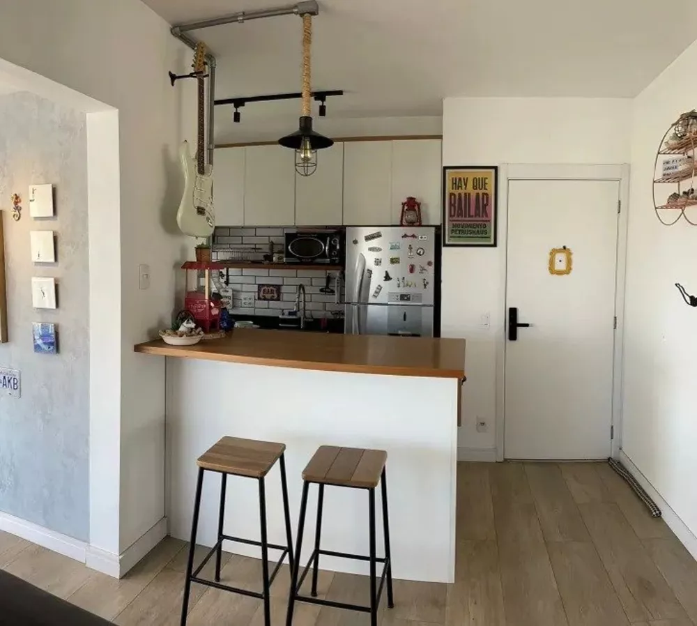 Apartamento à venda com 2 quartos, 73m² - Foto 2