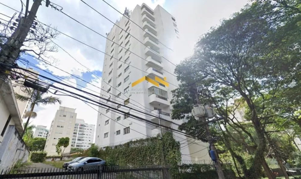 Apartamento à venda com 4 quartos, 240m² - Foto 1