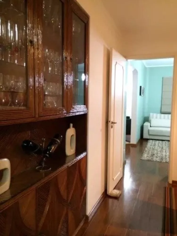 Apartamento à venda com 4 quartos, 240m² - Foto 4