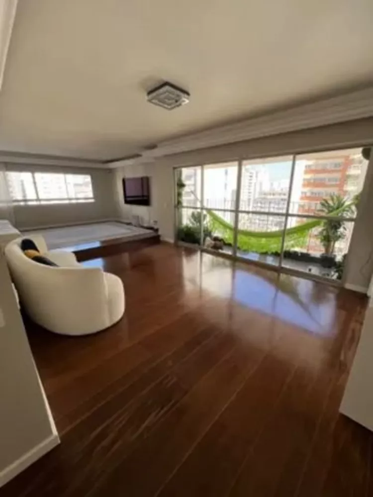 Apartamento à venda com 4 quartos, 200m² - Foto 4