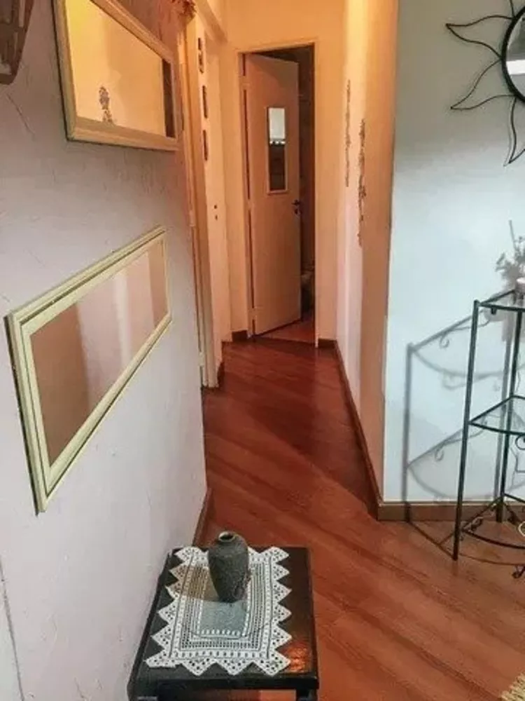 Apartamento à venda com 2 quartos, 60m² - Foto 3