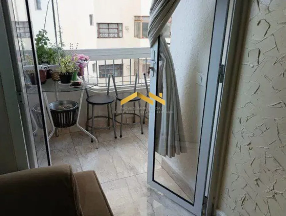 Apartamento à venda com 2 quartos, 65m² - Foto 2