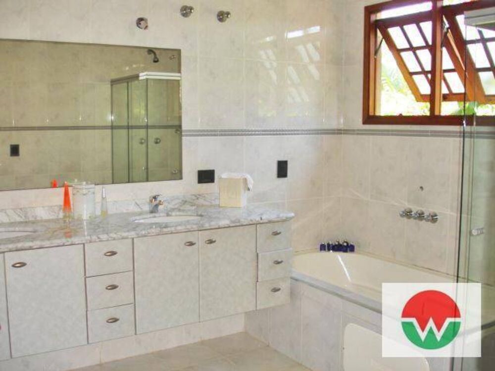 Casa de Condomínio para alugar com 4 quartos, 505m² - Foto 12