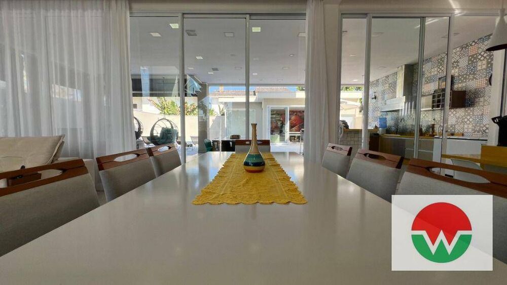 Casa de Condomínio à venda com 5 quartos, 480m² - Foto 2