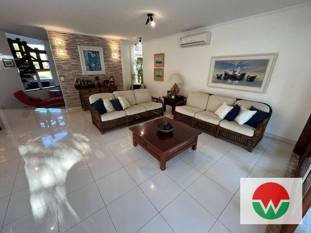 Casa de Condomínio à venda e aluguel com 5 quartos, 420m² - Foto 1