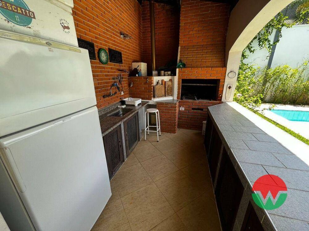 Casa de Condomínio à venda e aluguel com 4 quartos, 280m² - Foto 2