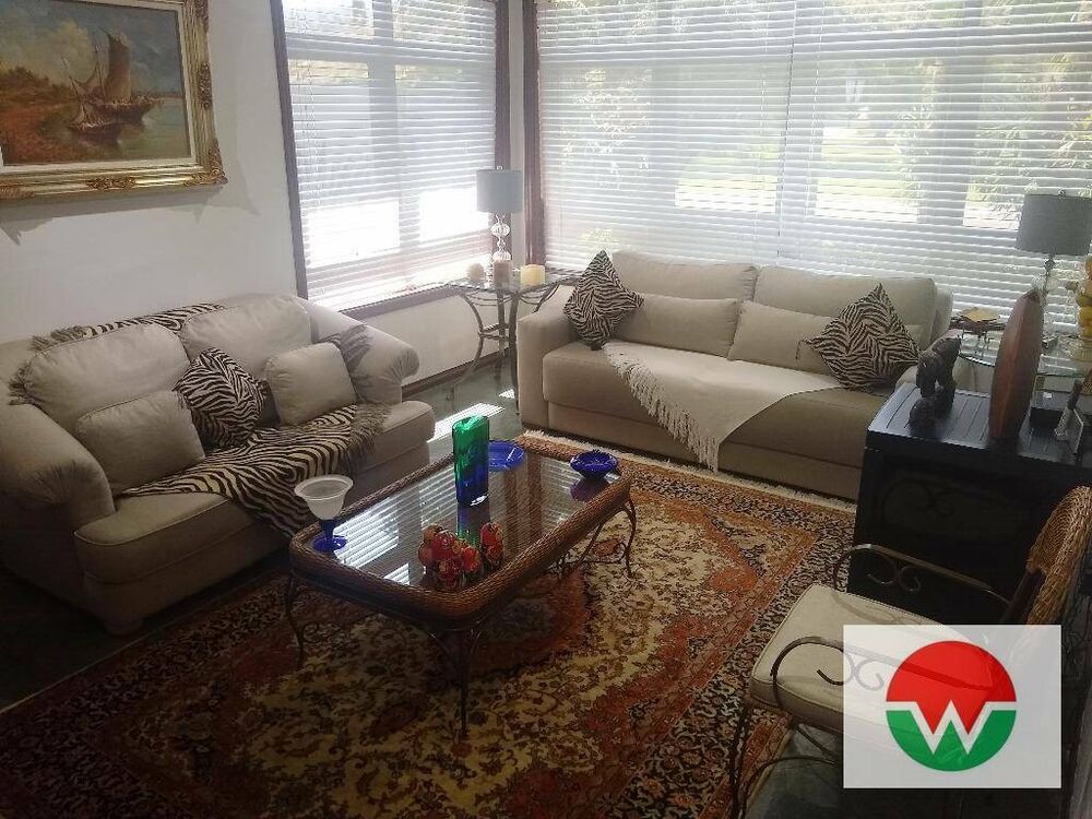 Casa de Condomínio à venda com 4 quartos, 550m² - Foto 3