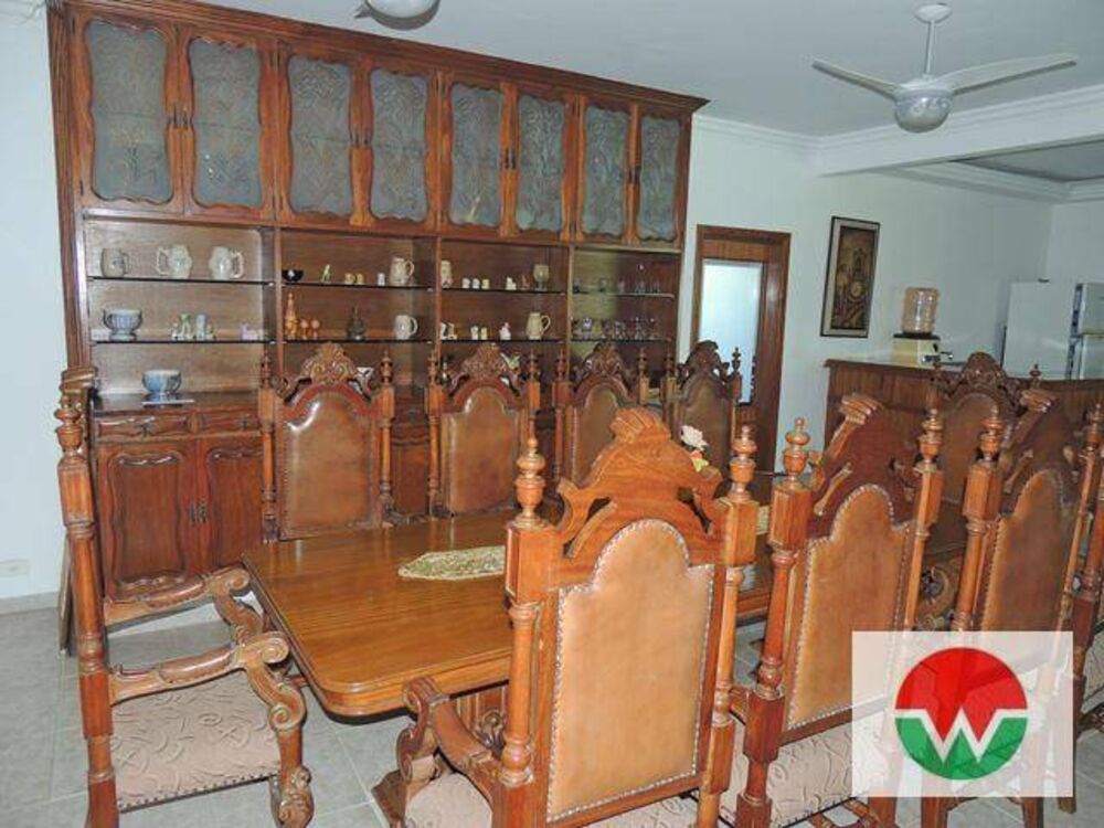 Casa de Condomínio à venda com 8 quartos, 600m² - Foto 4