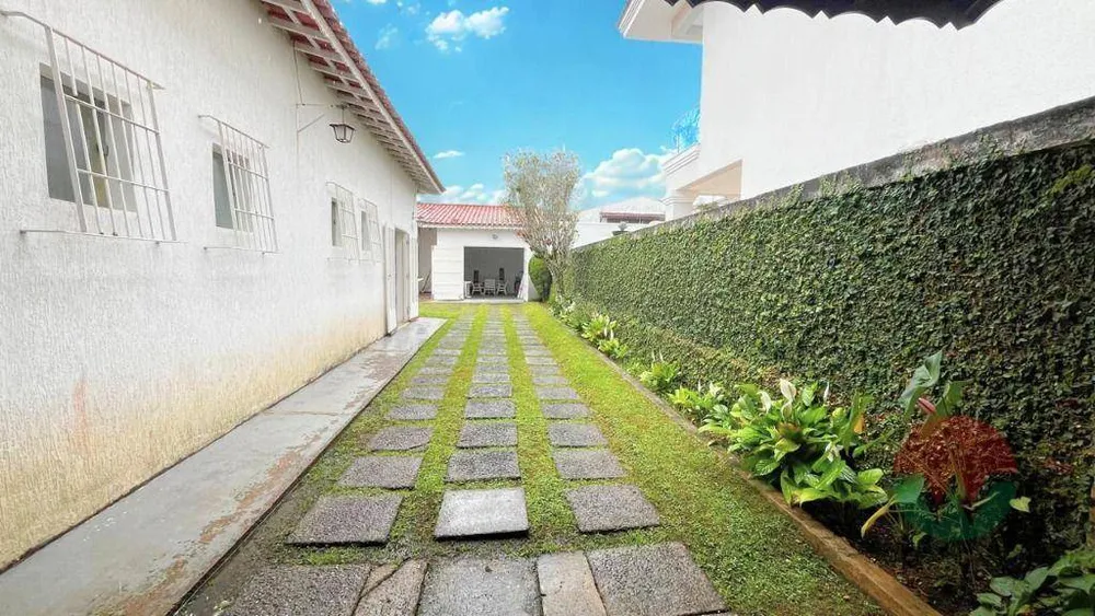 Casa de Condomínio, 4 quartos - Foto 1