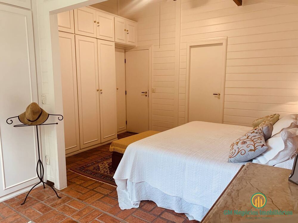 Casa de Condomínio à venda com 3 quartos, 384m² - Foto 4