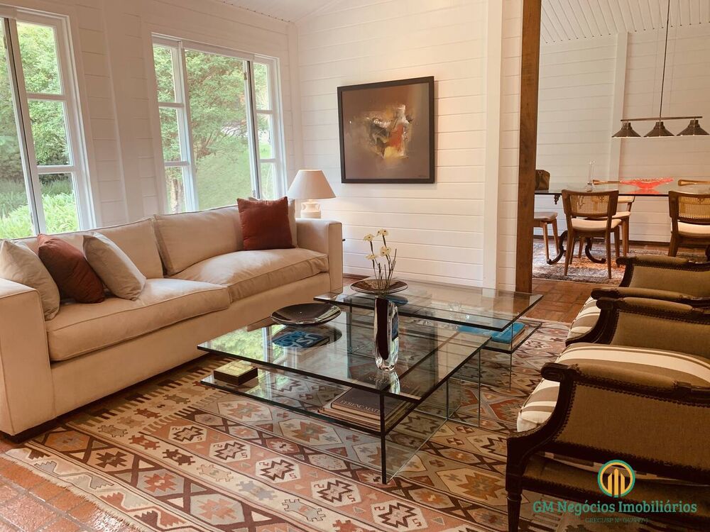 Casa de Condomínio à venda com 3 quartos, 384m² - Foto 1