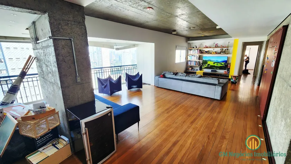 Apartamento, 3 quartos, 178 m² - Foto 1