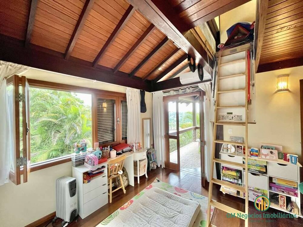Casa de Condomínio à venda com 3 quartos, 282m² - Foto 11
