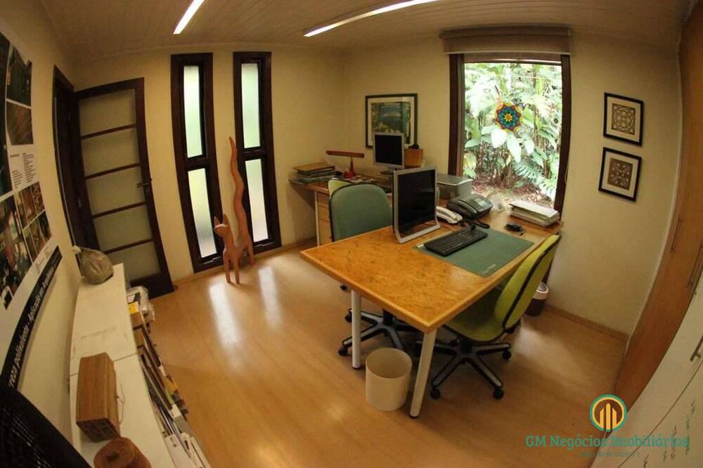 Casa à venda com 5 quartos, 524m² - Foto 2
