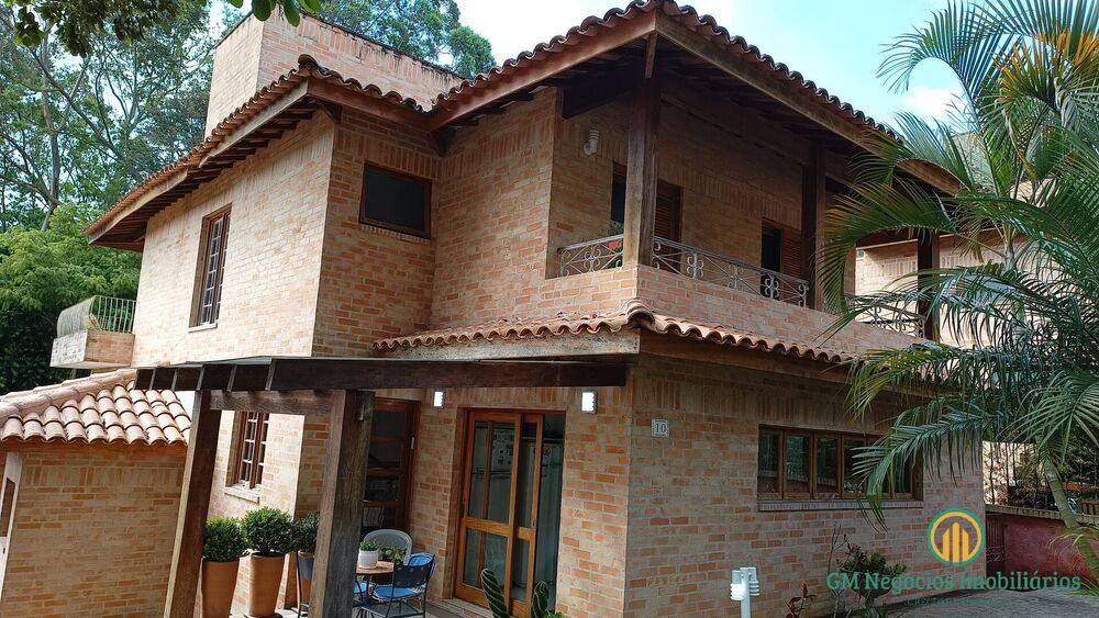 Casa de Condomínio à venda com 5 quartos, 320m² - Foto 3