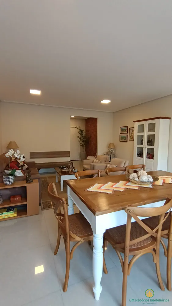 Casa, 3 quartos, 230 m² - Foto 9