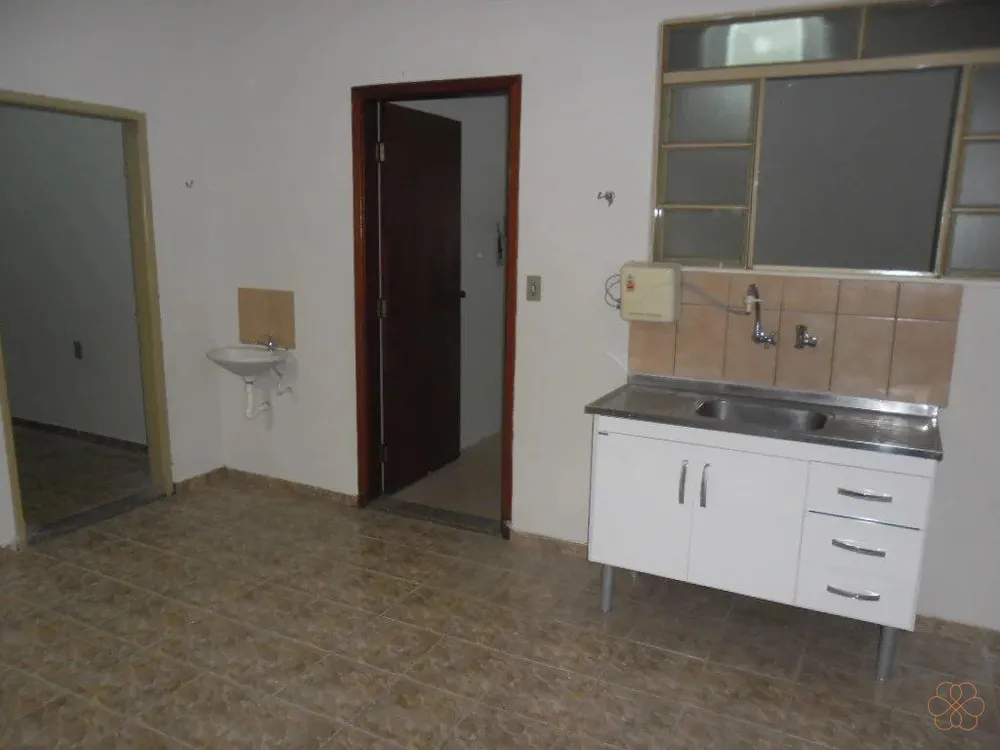Casa, 4 quartos, 230 m² - Foto 11