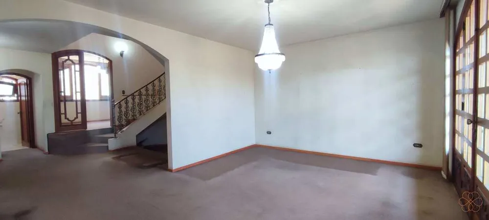Casa, 3 quartos, 270 m² - Foto 2