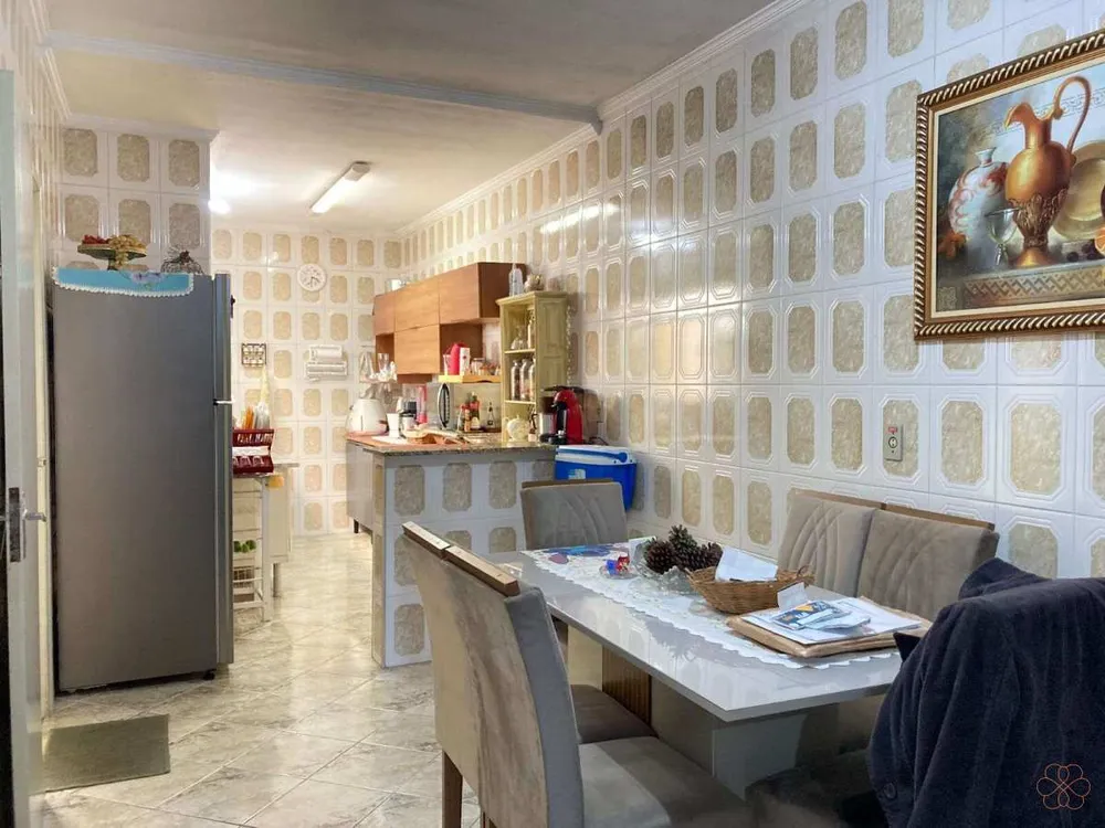 Casa, 3 quartos, 251 m² - Foto 4