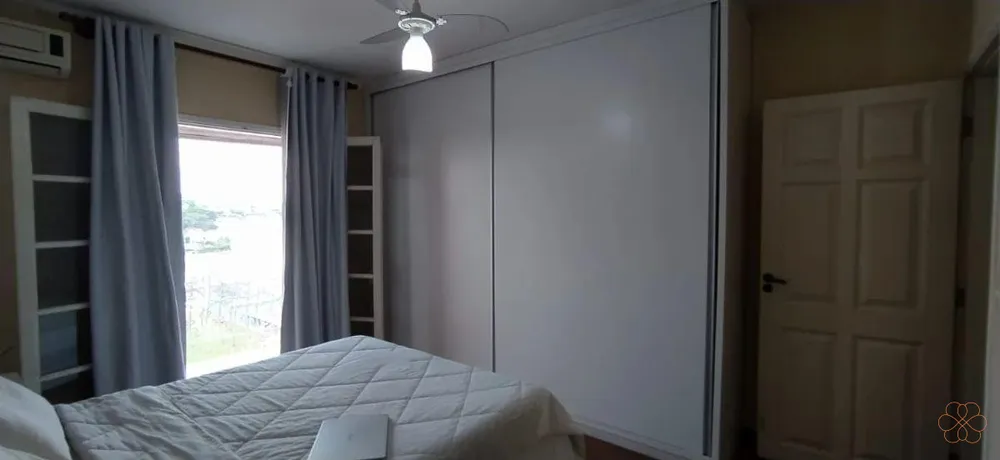 Casa, 3 quartos, 225 m² - Foto 3