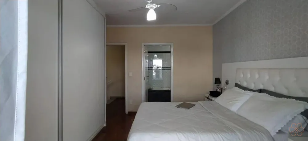 Casa, 3 quartos, 225 m² - Foto 2