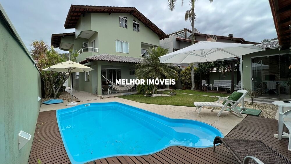 Sobrado à venda com 5 quartos, 274m² - Foto 1