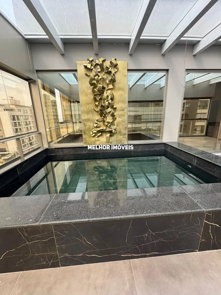 Cobertura, 4 quartos, 235 m² - Foto 1