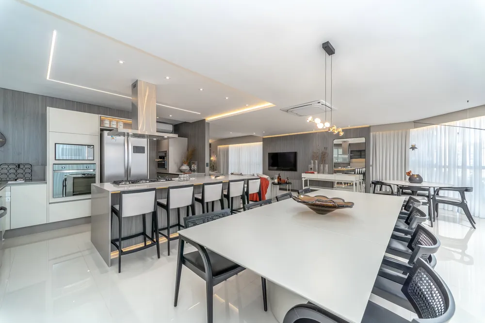 Apartamento, 4 quartos, 237 m² - Foto 1
