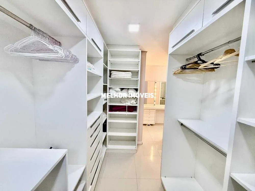 Cobertura, 3 quartos, 196 m² - Foto 1