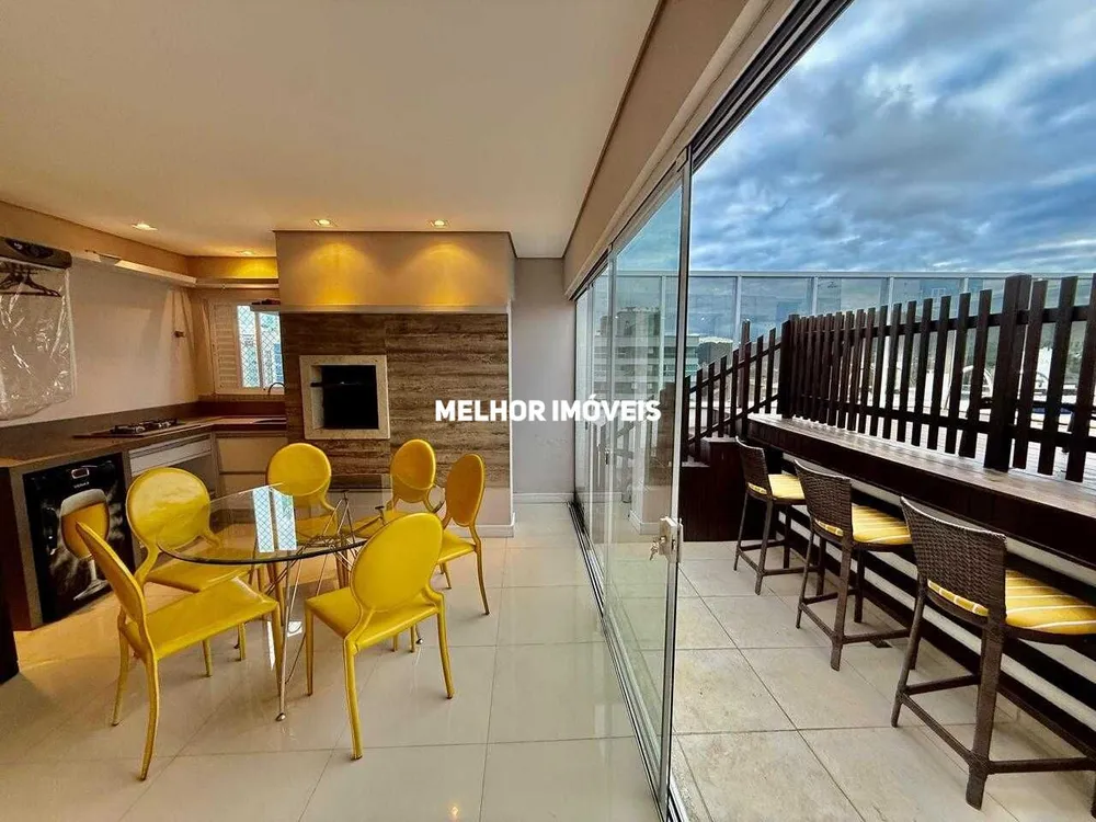 Cobertura, 3 quartos, 196 m² - Foto 4