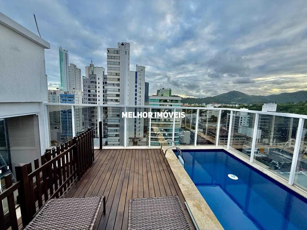 Cobertura, 3 quartos, 196 m² - Foto 8