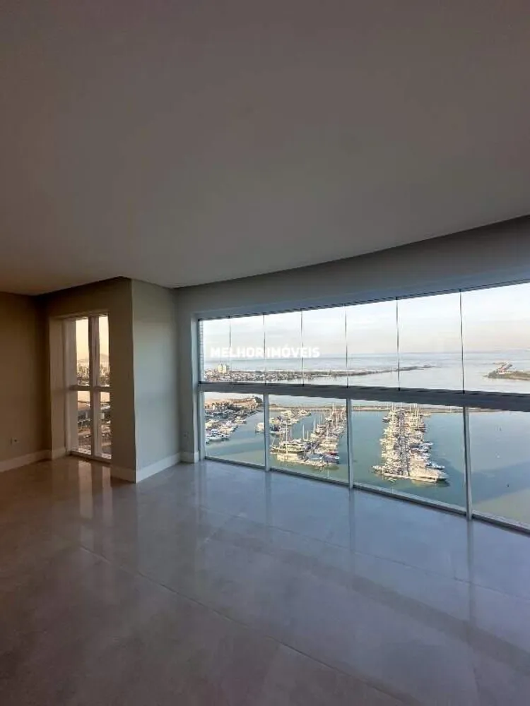 Apartamento, 3 quartos, 162 m² - Foto 2