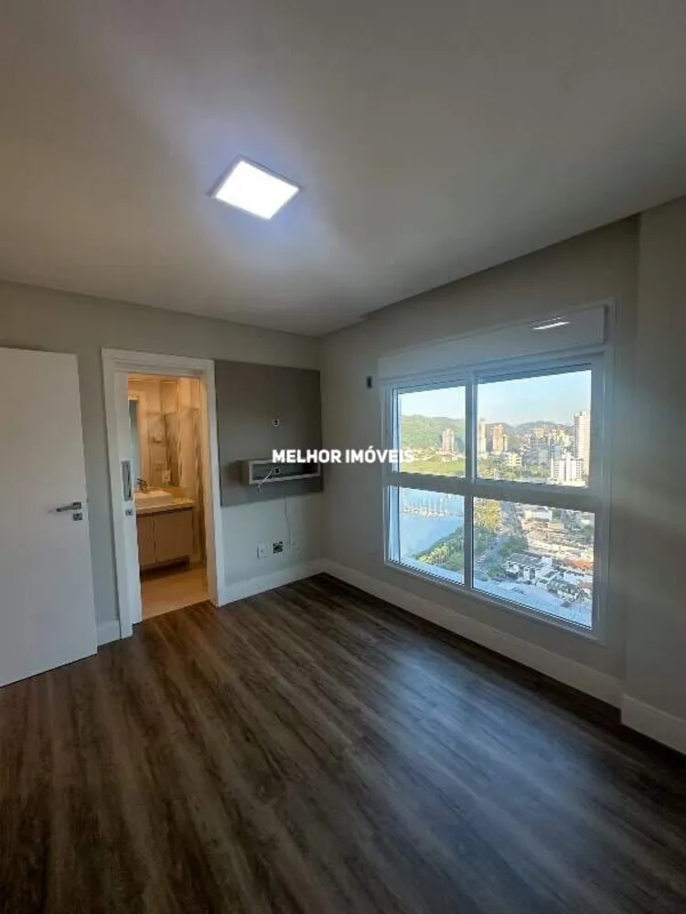 Apartamento, 3 quartos, 162 m² - Foto 4