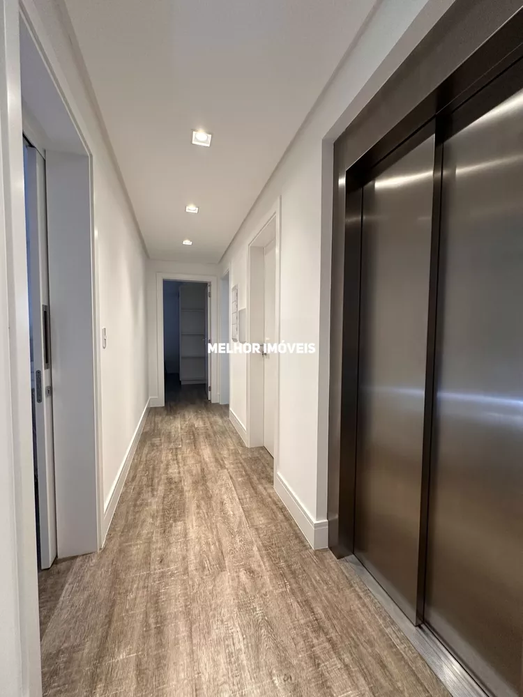 Casa à venda com 4 quartos, 450m² - Foto 5