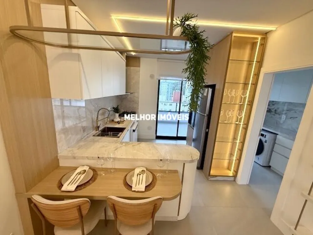 Apartamento, 4 quartos, 146 m² - Foto 2