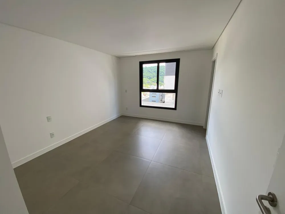 Apartamento, 3 quartos, 110 m² - Foto 4