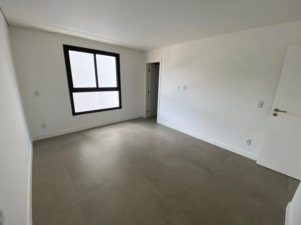Apartamento, 3 quartos, 110 m² - Foto 2