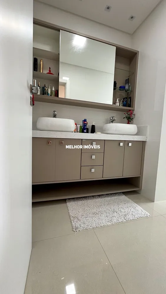 Cobertura, 4 quartos, 239 m² - Foto 1