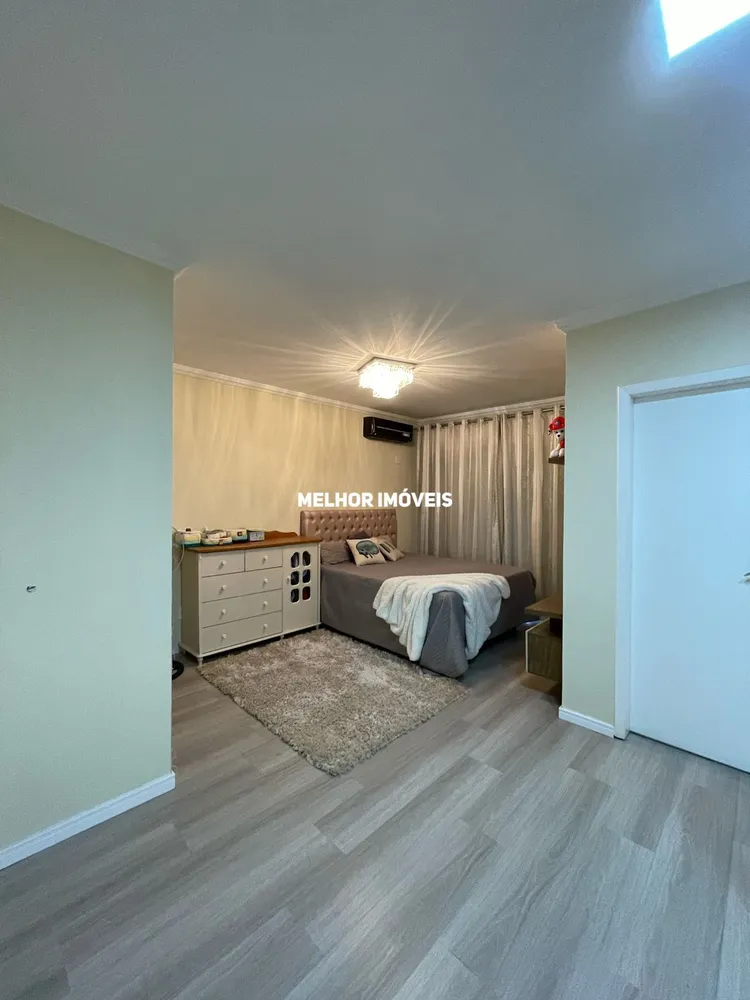 Casa, 3 quartos, 297 m² - Foto 2