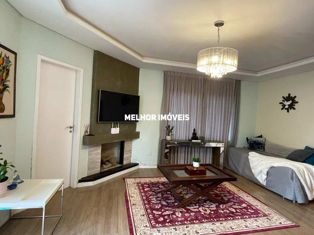Casa, 3 quartos, 297 m² - Foto 1