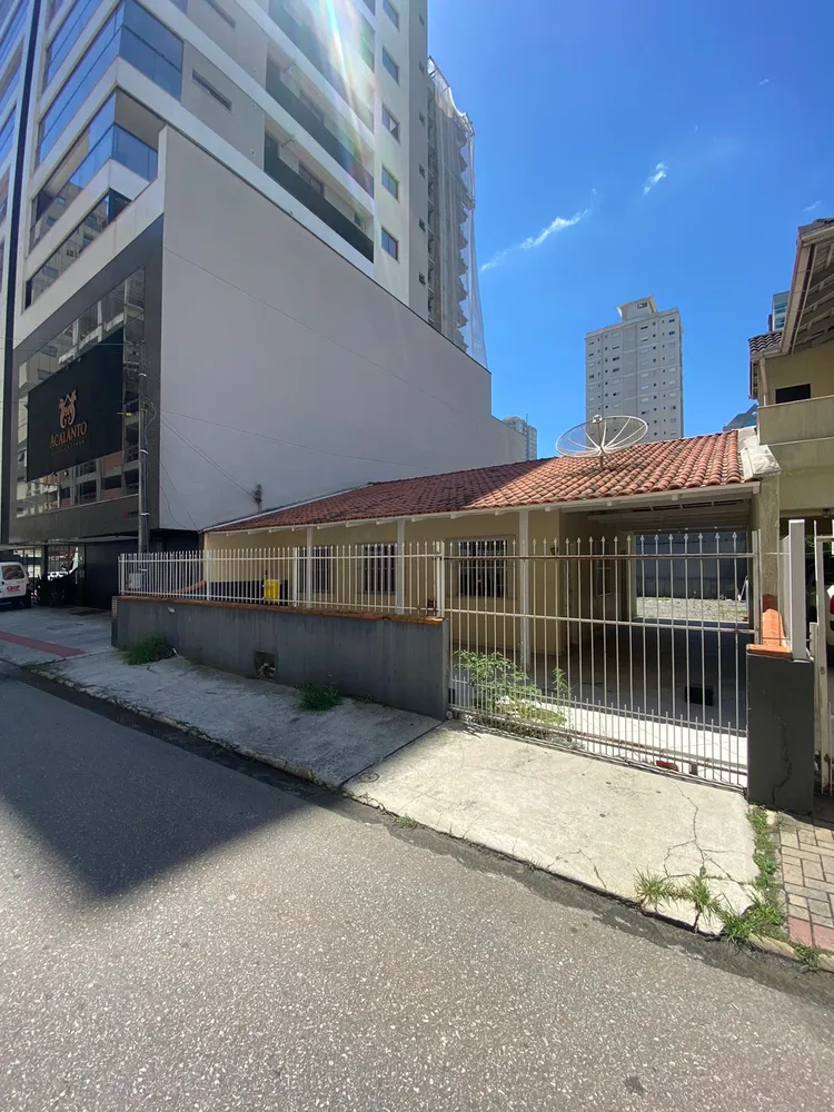 Casa, 3 quartos, 152 m² - Foto 2