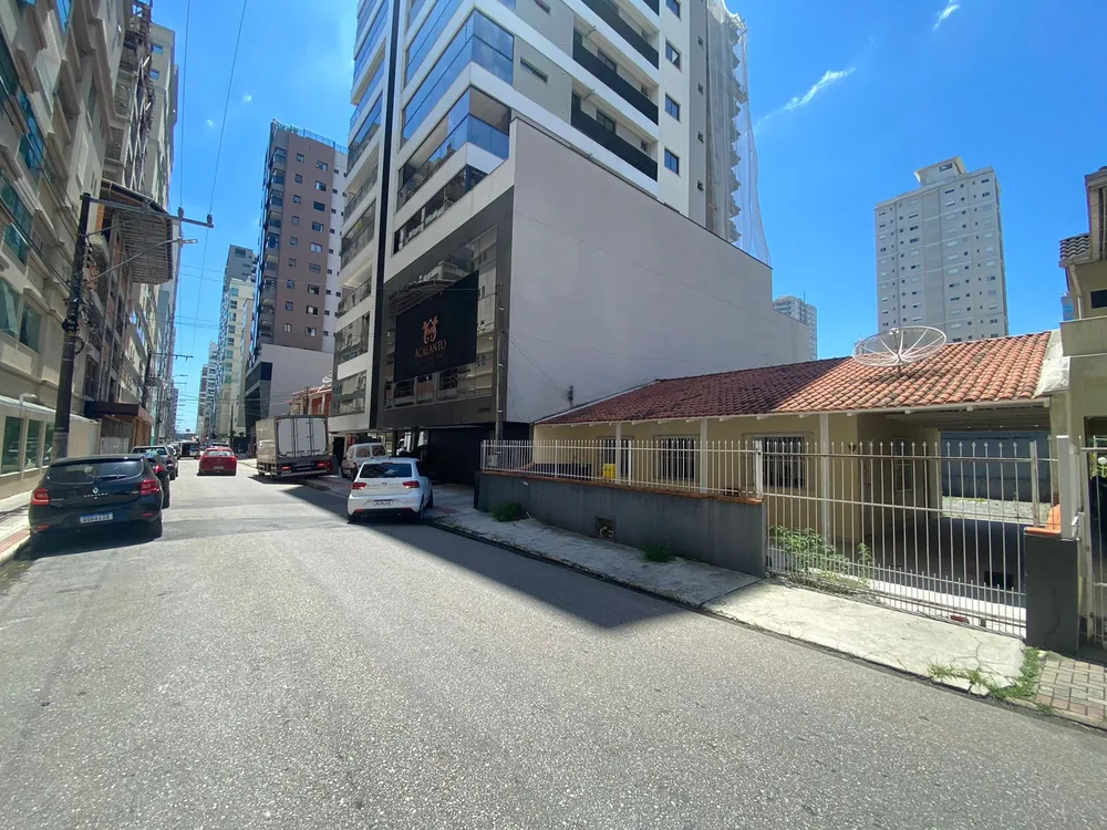 Casa, 3 quartos, 152 m² - Foto 1
