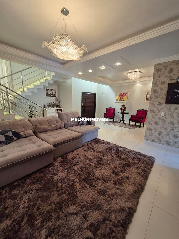 Sobrado, 3 quartos, 282 m² - Foto 1