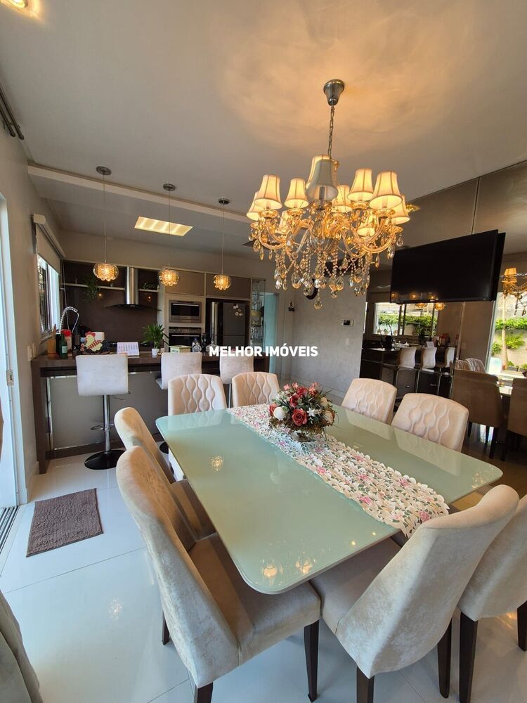 Sobrado, 3 quartos, 282 m² - Foto 2