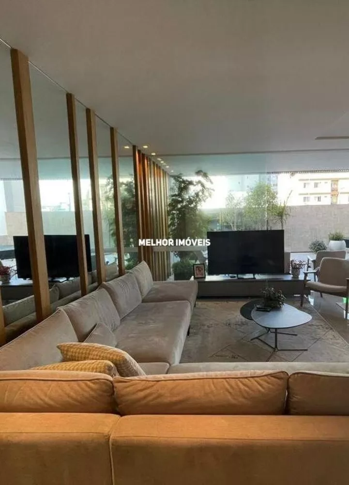 Casa à venda com 3 quartos, 470m² - Foto 2