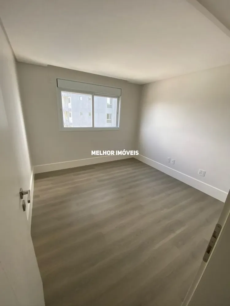 Apartamento, 4 quartos, 237 m² - Foto 2