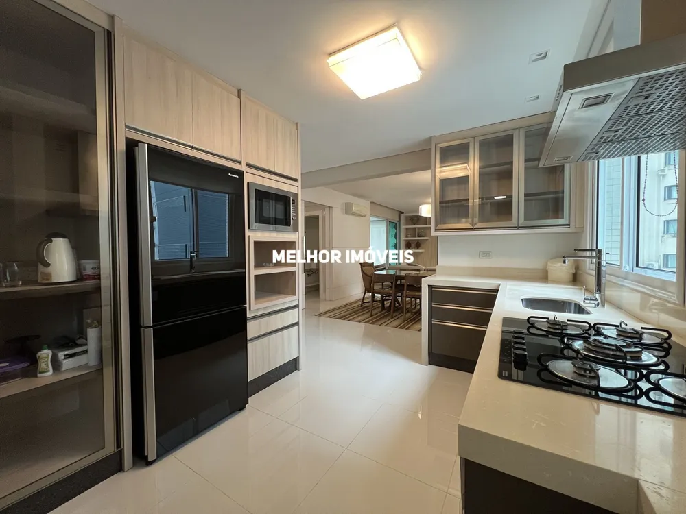 Apartamento, 3 quartos, 156 m² - Foto 3